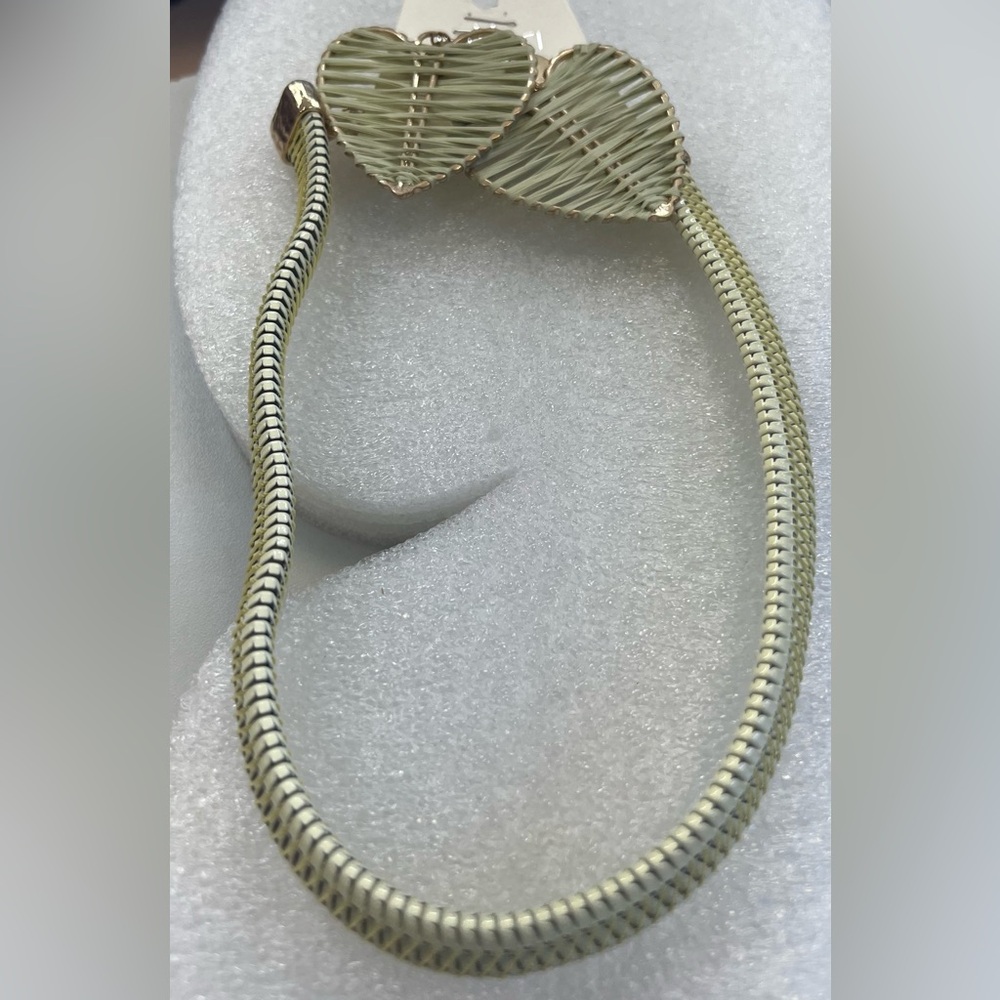 Elegant Gold and Silver Women's Necklace